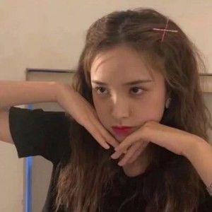 Meet your Posher, Piazza